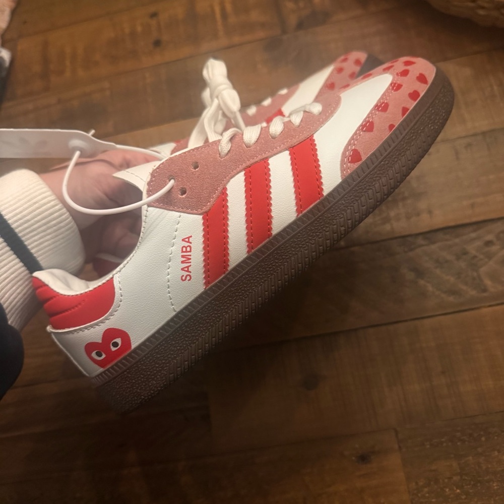 ADIDAS x COMMES DES GARÇONS ♥️ Samba Sneakers - Picture 2 of 9